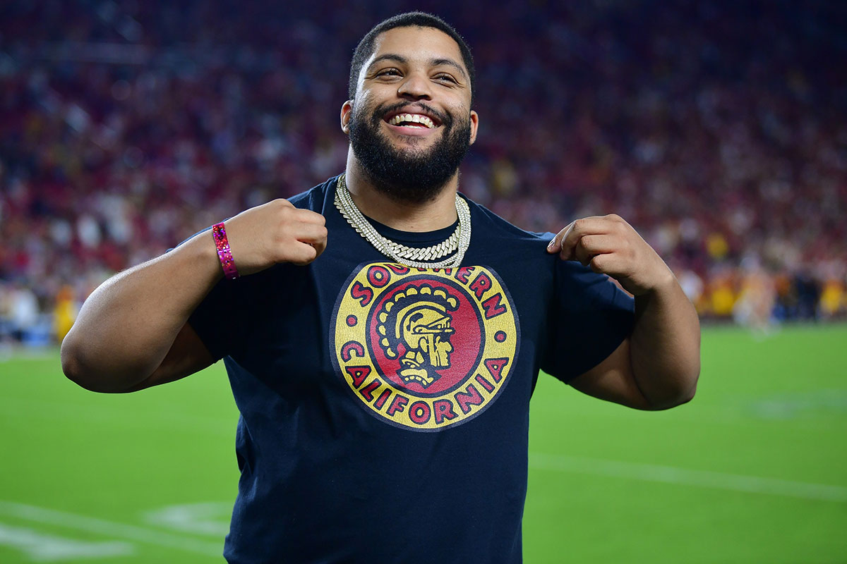 O'Shea Jackson Jr at California Trojans-Arizona Wildcats game in 2023.