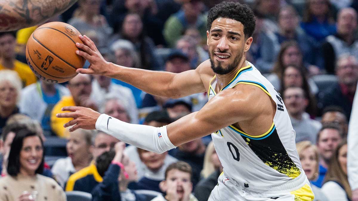     Indiana Pacers guard Tyrese Haliburton (0) passes the ball during the first half against the Oklahoma City Thunder at Gainbridge Fieldhouse. 