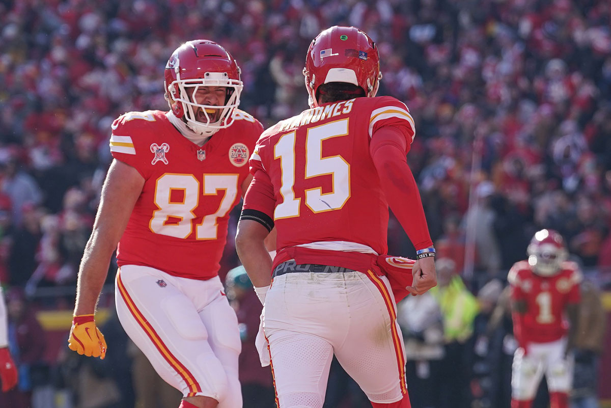 Chiefs' Travis Kelce thanks Harrison Butker for extra long kick