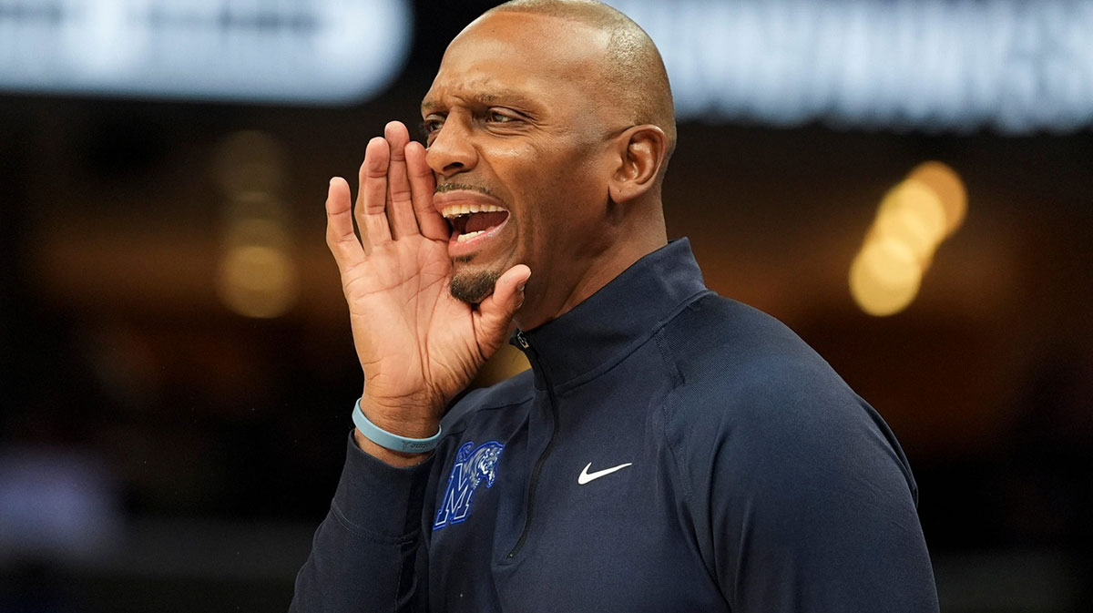 Memphis' head coach Penny Hardaway shouts to his players during the game between Arkansas State University and the University of Memphis at FedExForum in Memphis, Tenn., on Sunday, December 8, 2024.