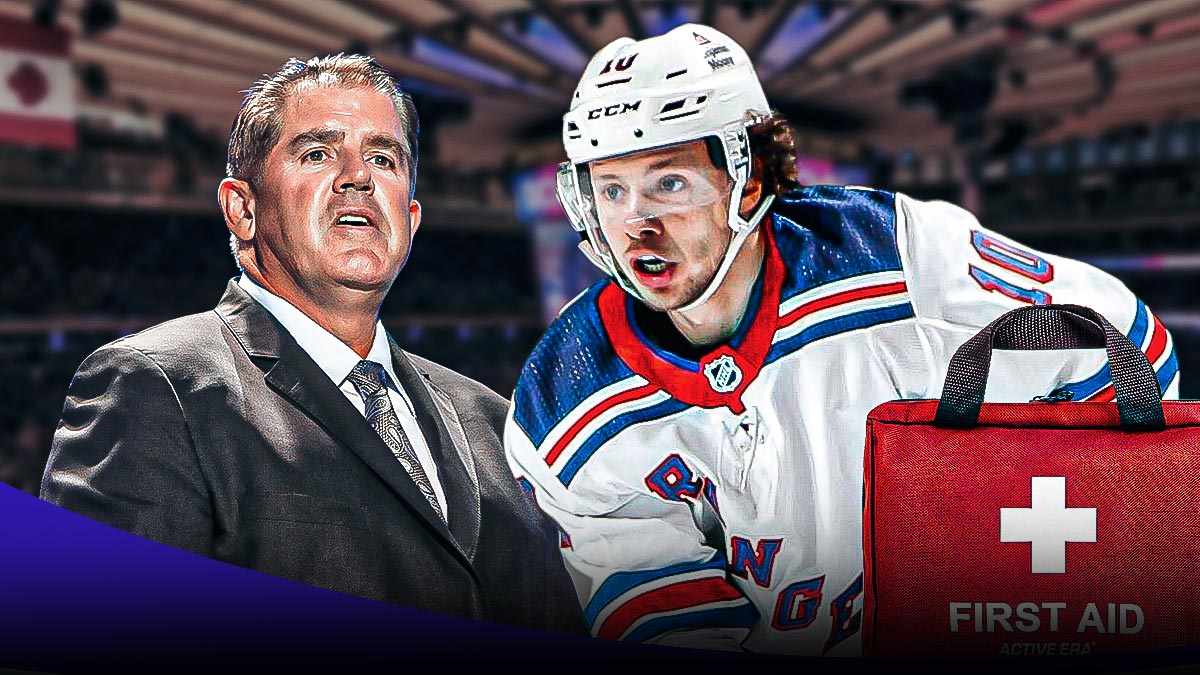 Rangers F Artemi Panarin and coach Peter Laviolette inside MSG