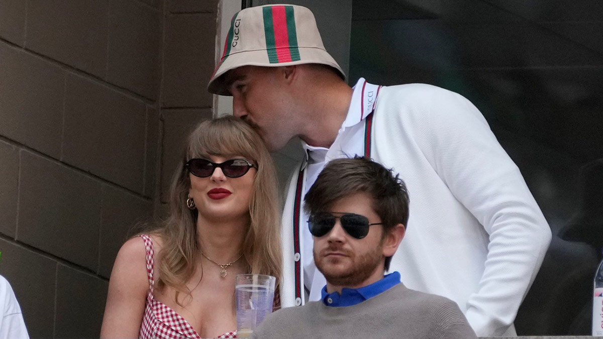 Taylor Swift Travis Kelce