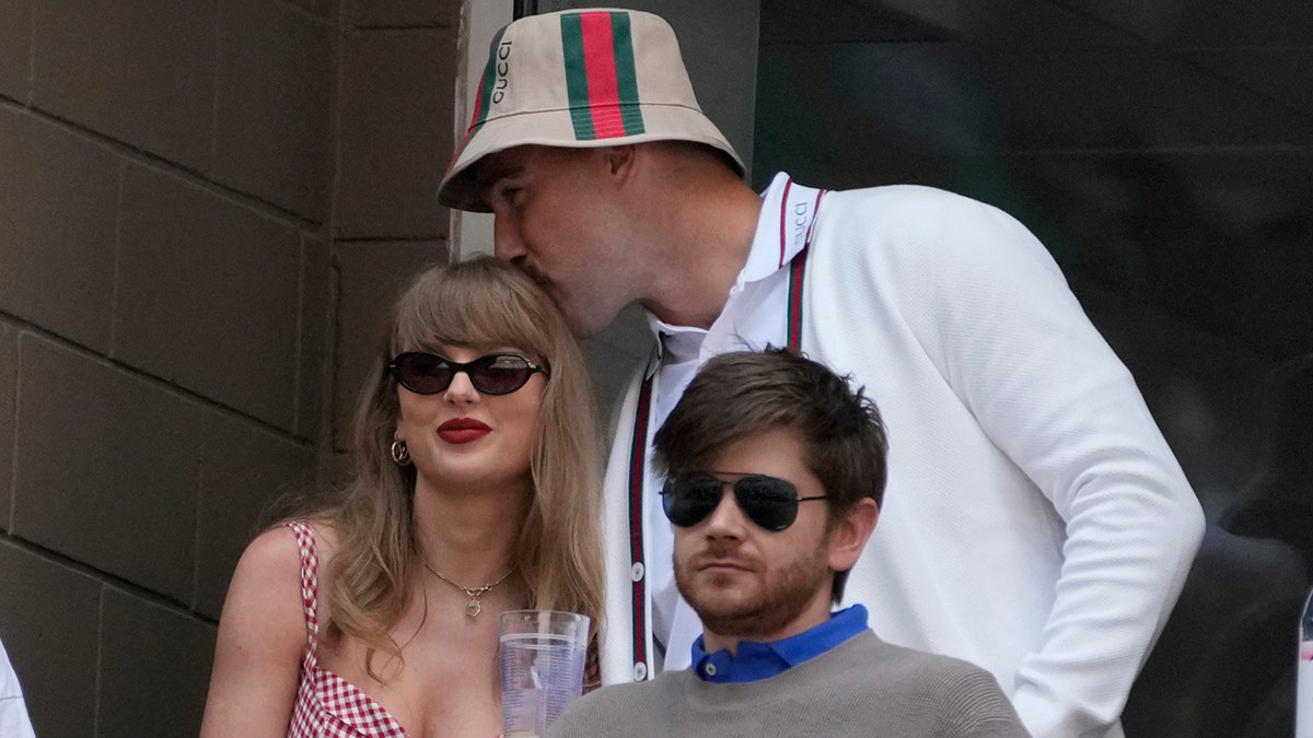 Taylor Swift Travis Kelce