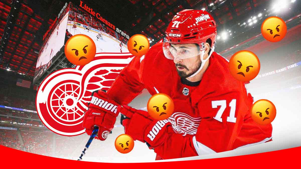 Dylan Larkin and the Red Wings were booed off the ice against the Blues.