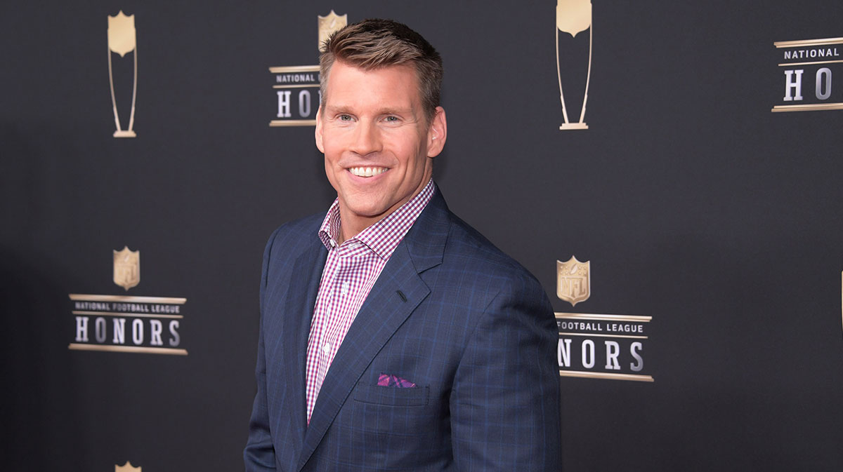 Scott Hanson during red carpet arrivals for the NFL Honors show at the Fox Theatre.