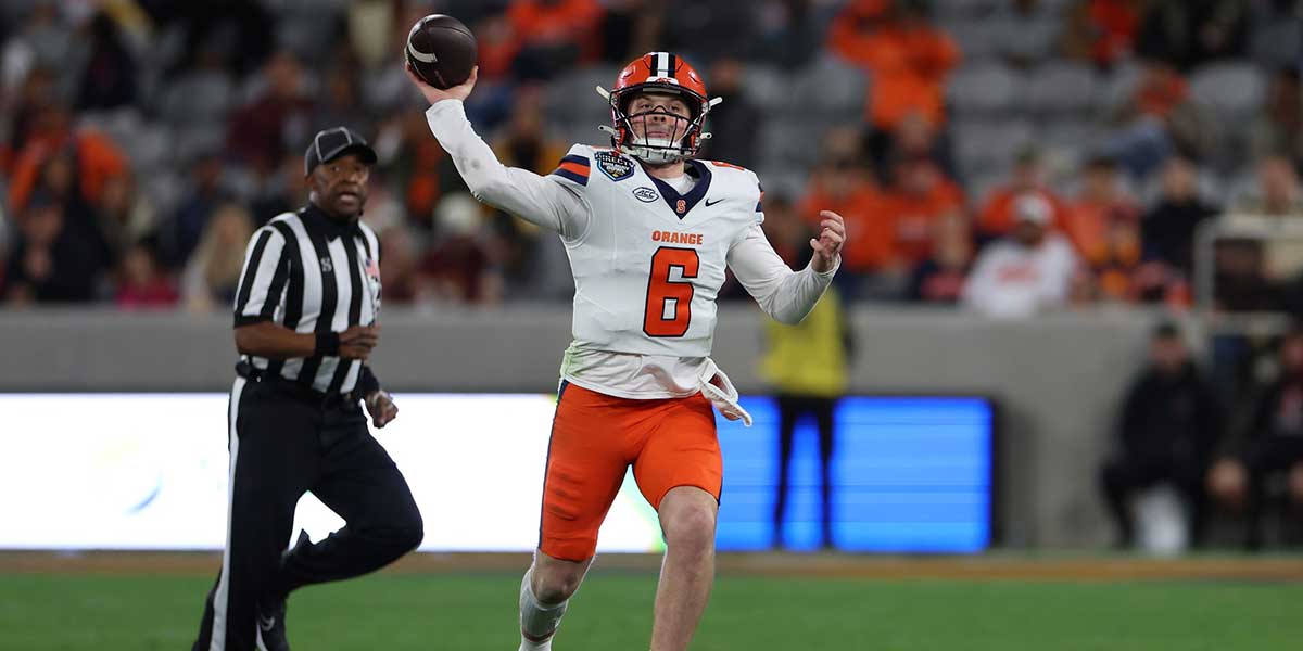 Syracuse QB Kyle McCord