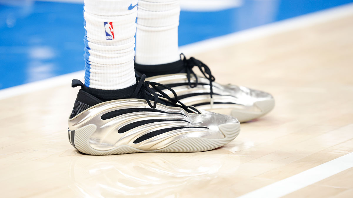 Thunder forward Jalen Williams shoes during the second half against the Washington Wizards at Paycom Center