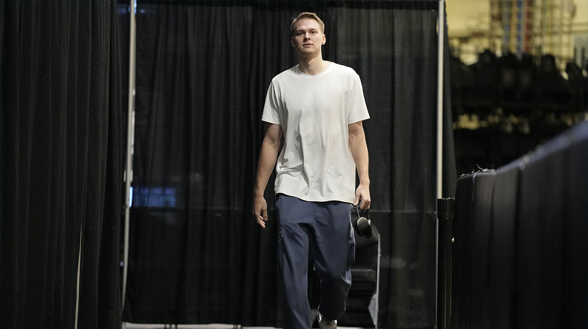 Thunder prospect Buddy Boeheim (35) enters Frost Bank Center before a game against the San Antonio Spurs