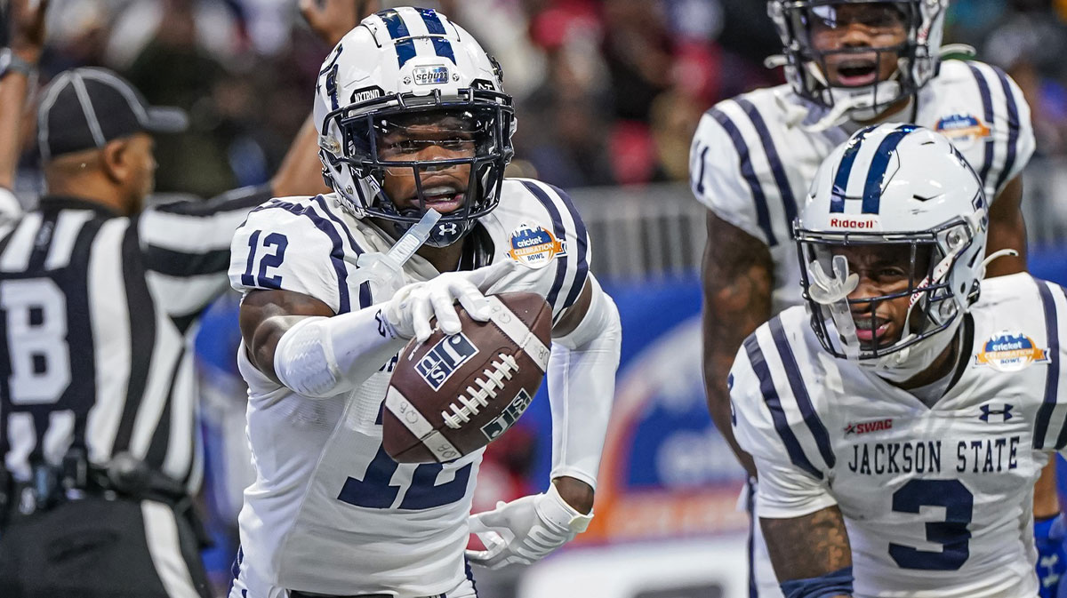 Jackson State Tigers wide receiver Travis Hunter (12) reacts after catching a touchdown against the North Carolina Central Eagles