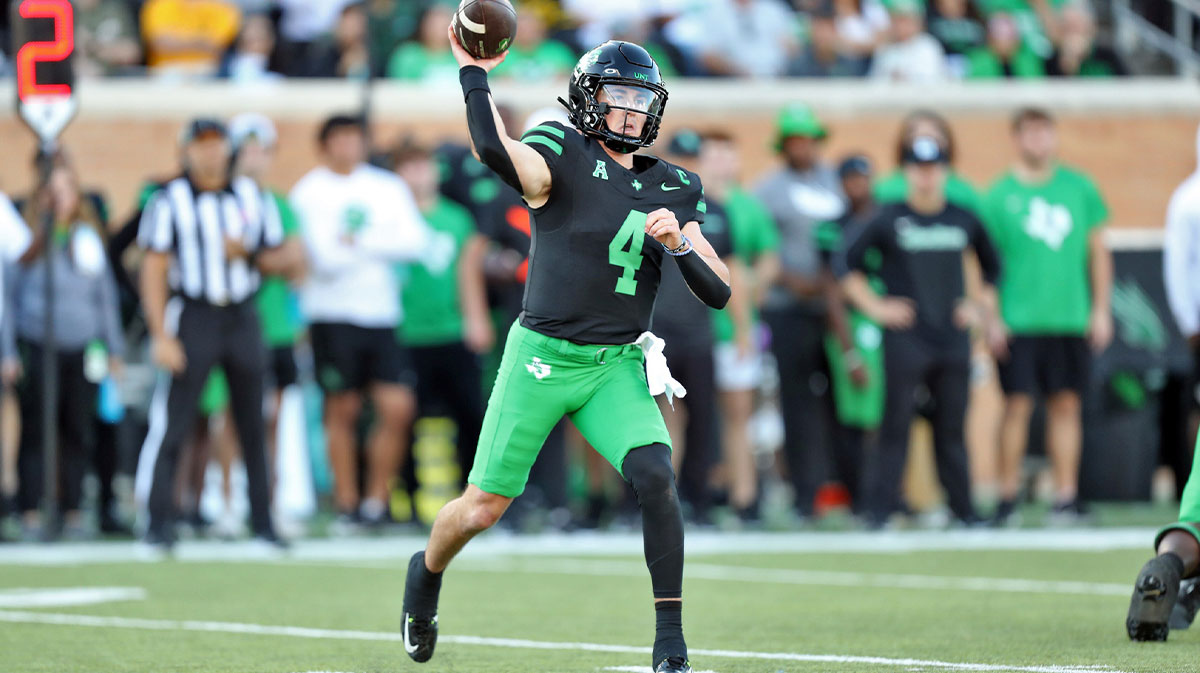 North Texas Mean Green quarterback Chandler Morris (4) throws a pass against the Army Black Knights during the second half at DATCU Stadium.
