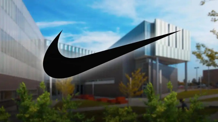Nike continues its widely successful YardRunners campaign with two previous alumni of the orginal program.