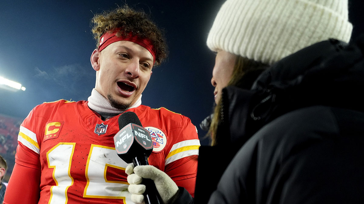 Chiefs' Patrick Mahomes gets Kobe Bryant comp from Von Miller