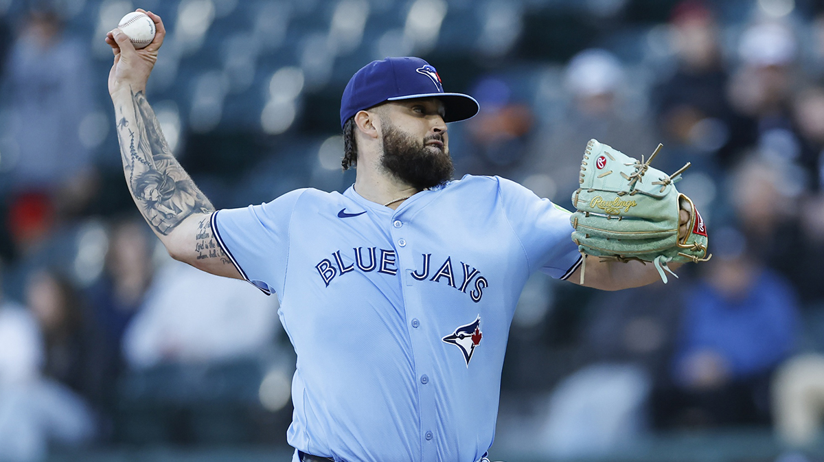 Alek Manoah gets firm injury return timeline amid hopeful Blue Jays ...