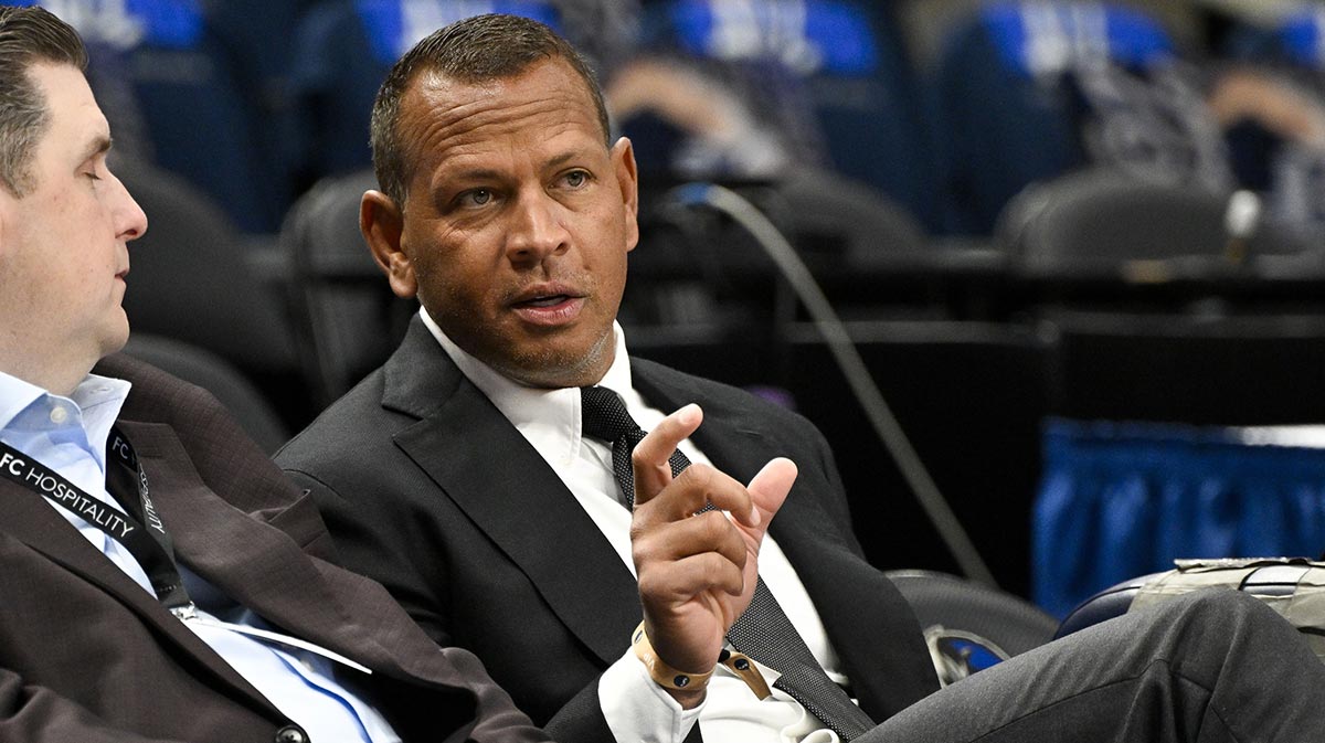 Minnesota Timbervolves Minority Alex Rodriguez Before Green Between Dallas Mavericks and Minnesota Timbervolves in the game Three Western Conference Final for the playoffs at 2024. NBA in CENTER AIRLINES Airlines. 