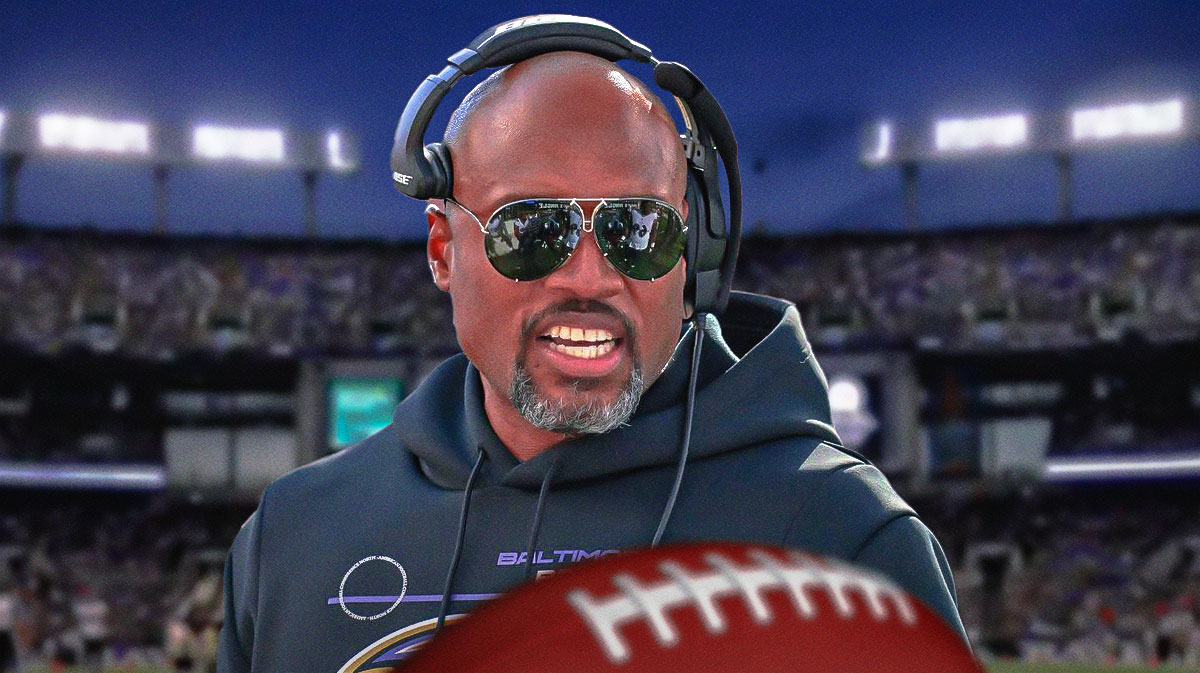 Chris Hewitt in Ravens coaching gear.