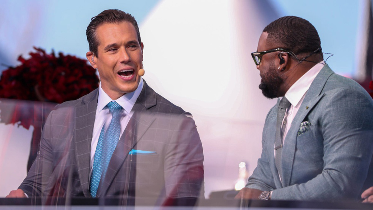 Panelists Brady Quinn (left) and Mark Ingram speak during FOX's Big Noon Kickoff football pregame show at Texas Tech University