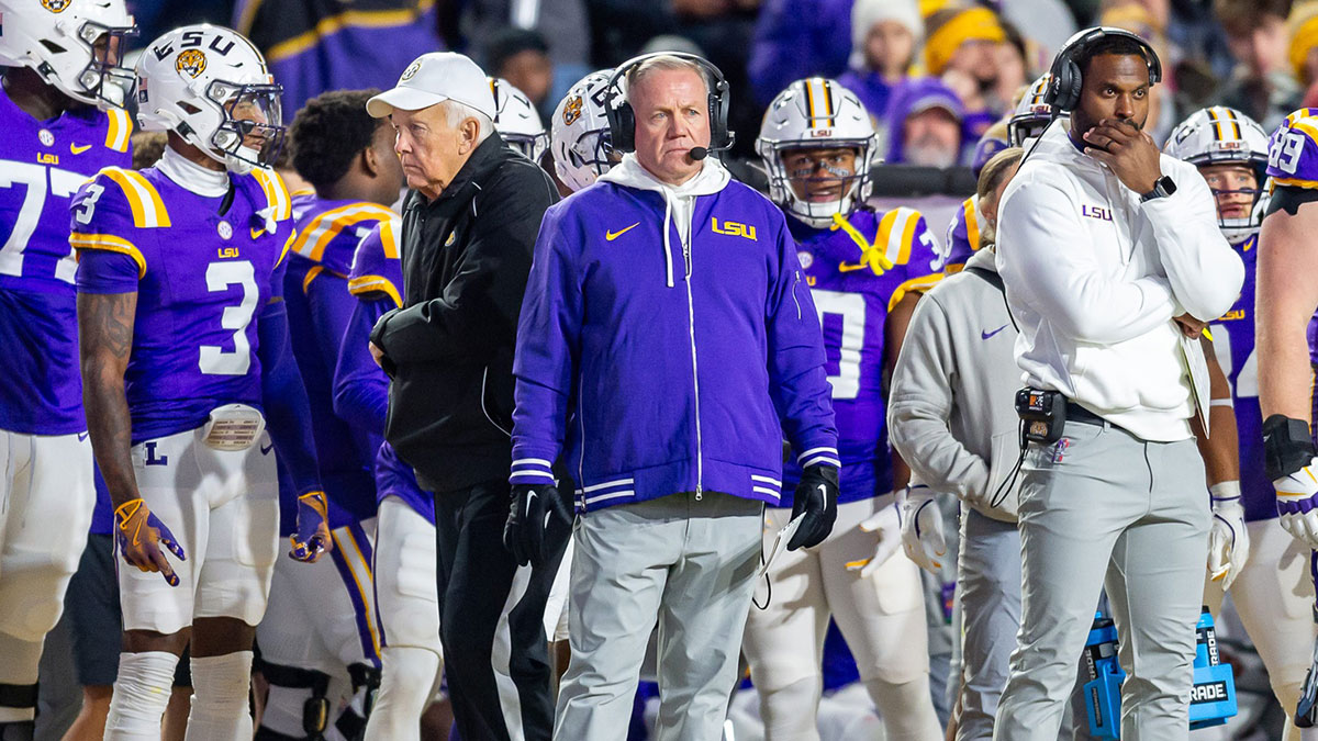 Tigers head coach Brian Kelly on the sideline as the LSU Tigers take on the Oklahoma Sooners. Nov 30, 2024; Baton Rouge, Louisiana, USA; at Tiger Stadium.