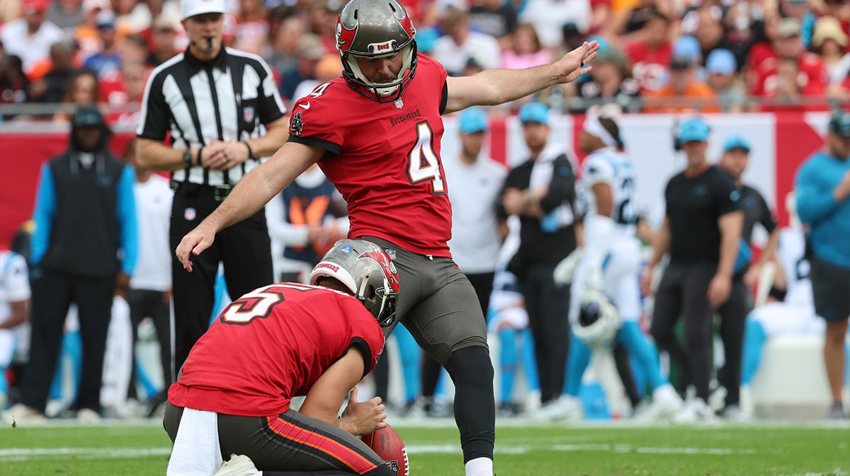 Tampa Bay Buccaneers place kicker Chase McLaughlin (4) kicks a field goal against the Carolina Panthers nduring the second quarter at Raymond James Stadium.