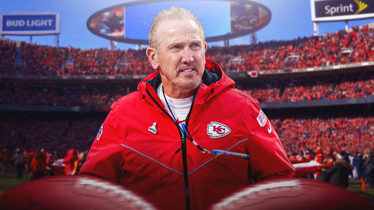 Chiefs, Bills, Steve Spagnuolo, Joshua Williams, Chiefs Bills, Steve Spagnuolo with Chiefs stadium in the background