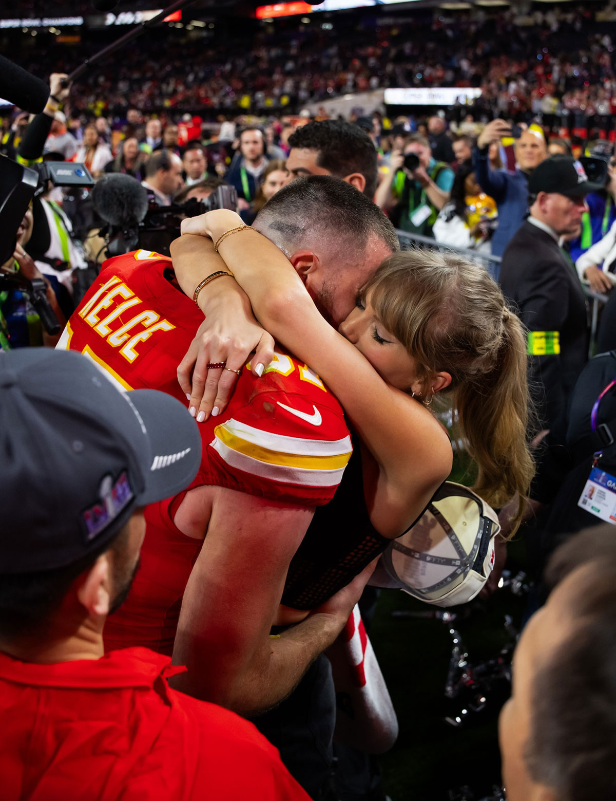 Taylor Swift Travis Kelce