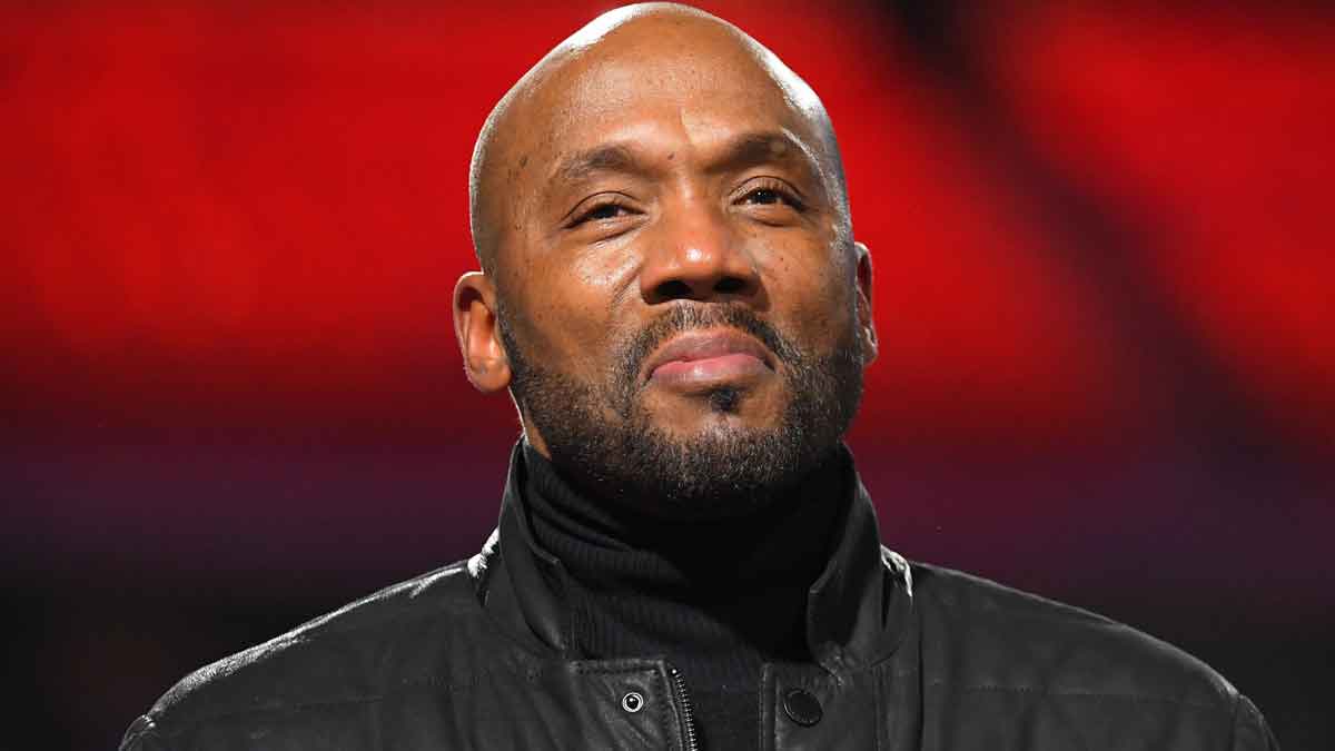 ESPN analyst Louis Riddick prior to the game between the New England Patriots and the Buffalo Bills at Highmark Stadium.