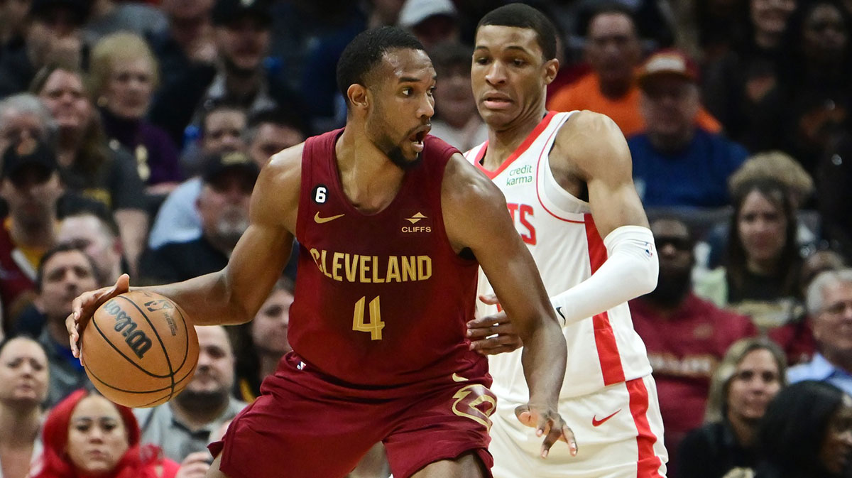 Houston Rockets forward Jabari Smith Jr. (1) defends against Cleveland Cavaliers forward Evan Mobley (4) during the first half at Rocket Mortgage FieldHouse.