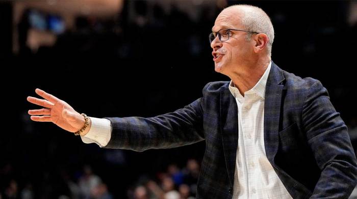 Connecticut Huskies head coach Dan Hurley calls to hs offense in the first half of the NCAA Big East Conference basketball game between the Xavier Musketeers and the Connecticut Huskies at the Cintas Center in Cincinnati on Saturday, Jan. 25, 2025. The Huskies led 41-40 at halftime.
