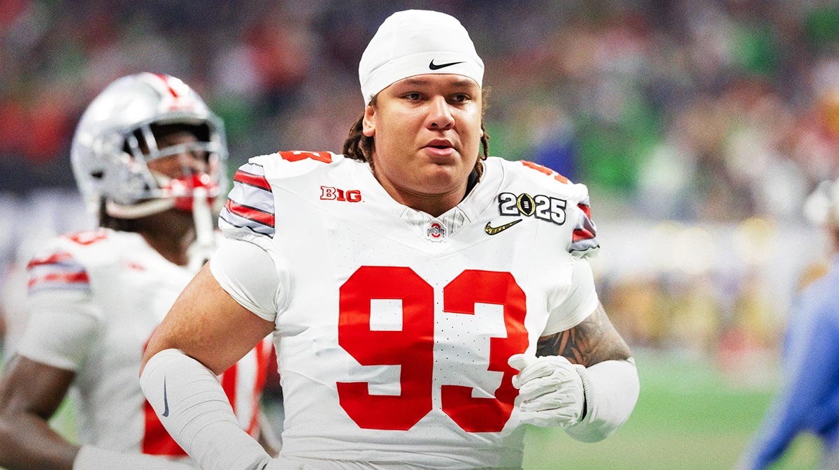 Ohio State Buckeyes defensive tackle Hero Kanu (93) against the Notre Dame Fighting Irish during the CFP National Championship college football game at Mercedes-Benz Stadium.