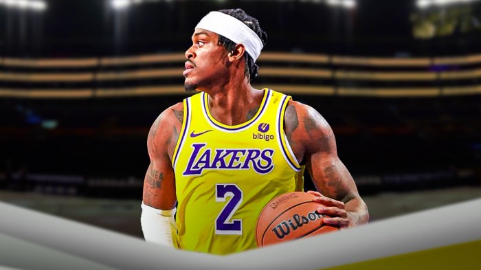 LA Lakers player Jarred Vanderbilt with the Lakers arena in the background, injury