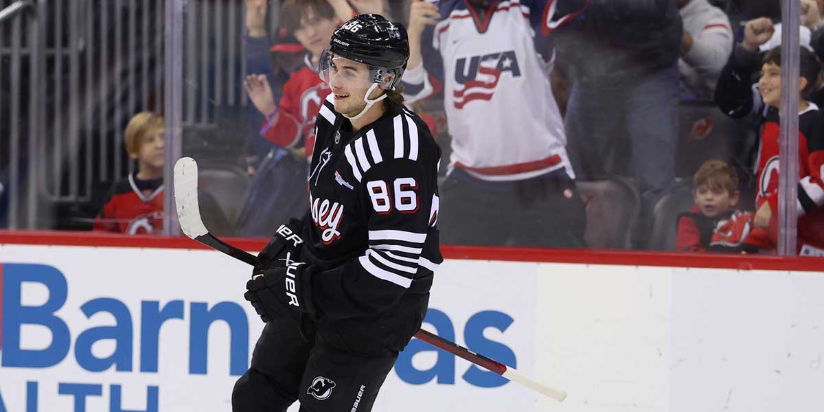 New Jersey Devils center Jack Hughes (86) celebrates after scoring against the Tampa Bay Lightning in the second period at the Prudential Center.