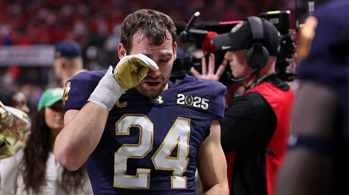 Notre Dame Fighting Irish linebacker Jack Kiser (24) reacts after losing against the Ohio State Buckeyes in the CFP National Championship college football game at Mercedes-Benz Stadium