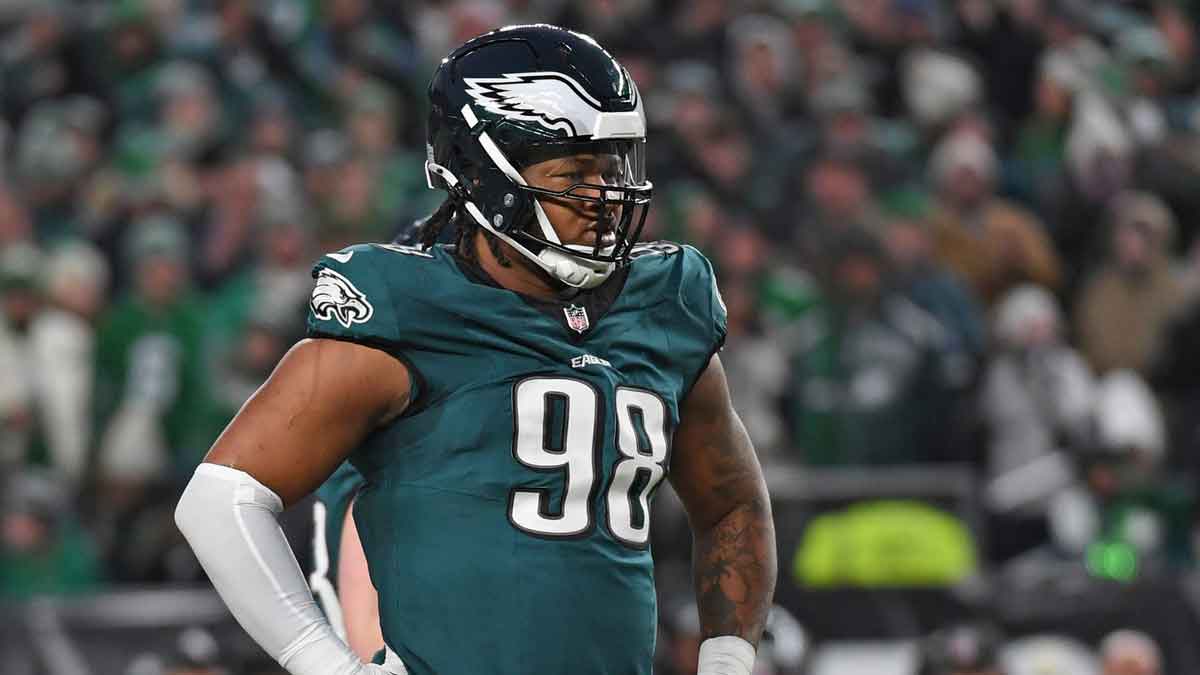 Philadelphia Eagles defensive tackle Jalen Carter (98) against the Green Bay Packers in an NFC wild card game at Lincoln Financial Field.