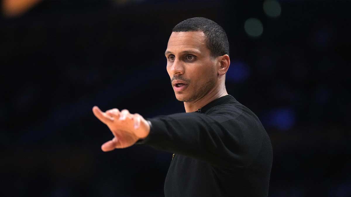 Boston Celtics coach Joe Mazzulla reacts in the first half against the Los Angeles Lakers at the Crypto.com Arena.