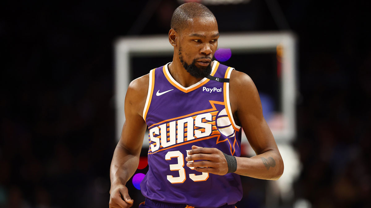 Phoenix Suns forward, Kevin Durant (35) reacts against Minnesote Timbervolves in the first half in the footwear center.