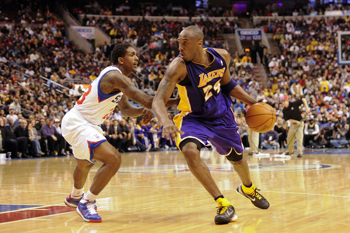 Kobe Bryant drive on Lou Williams