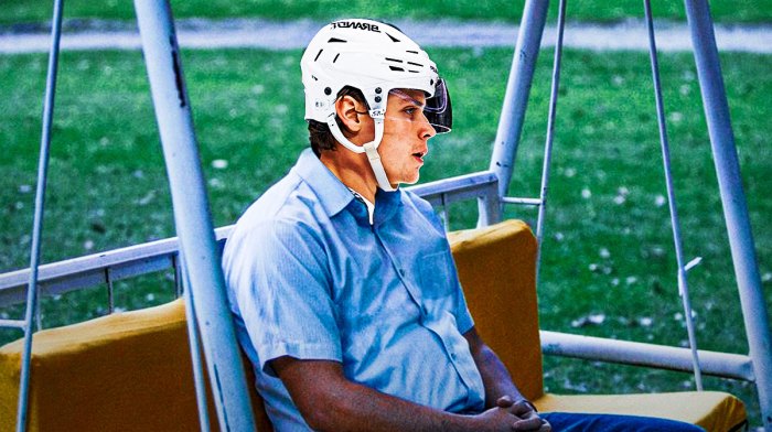 Emil Lilleberg (Lightning) as the sad pablo escobar meme