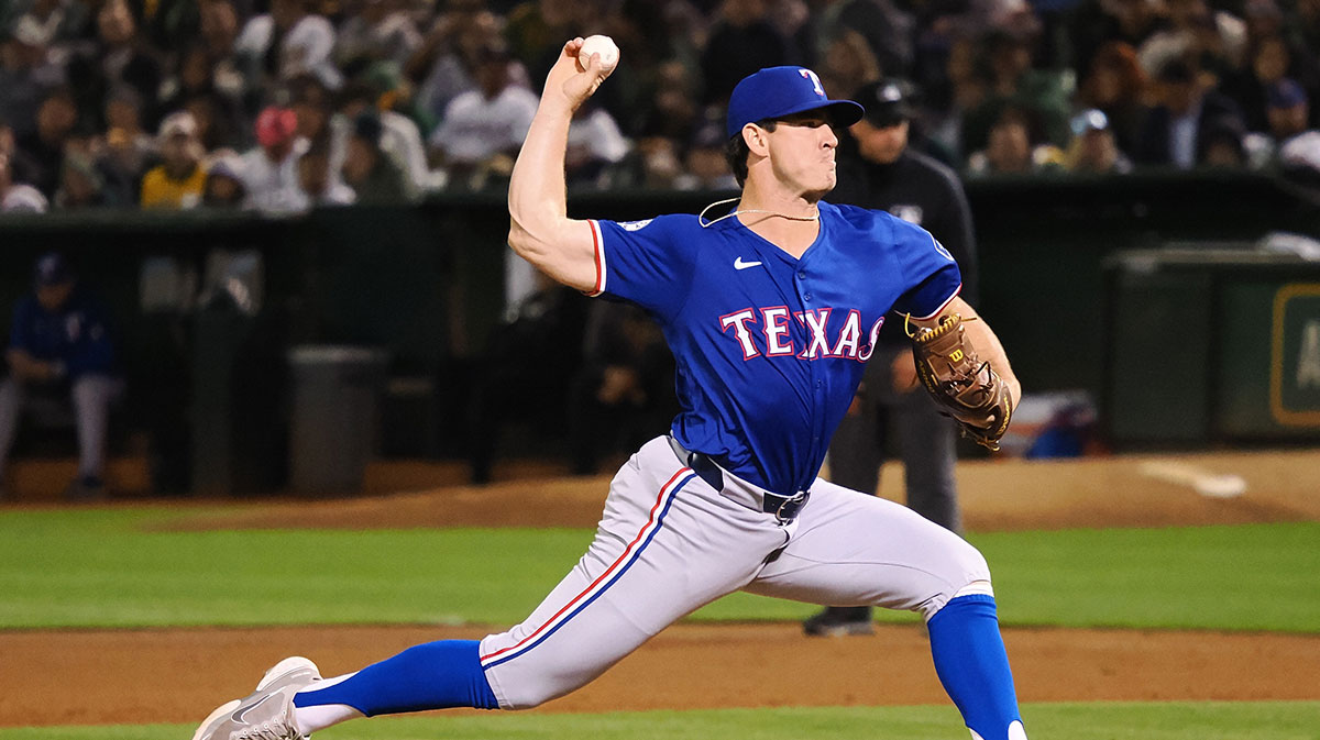 Cubs make trade with Rangers for reliever