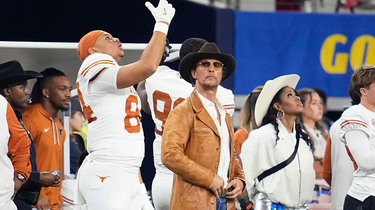 Fans laugh at Matthew McConaughey after Texas football loss