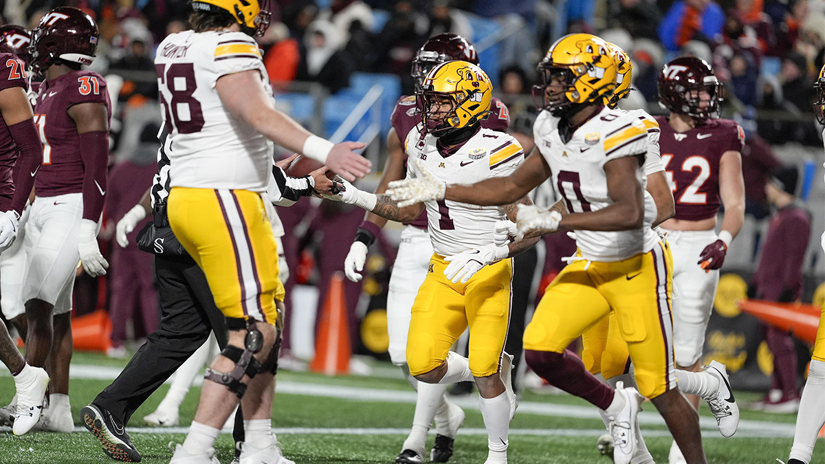 Minnesota keeps insane streak alive with Mayo Bowl win vs. Virginia Tech