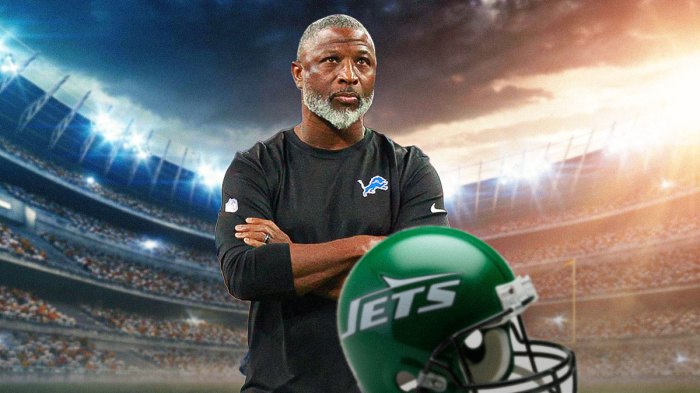 Lions OC Aaron Glenn is the Jets new coach.