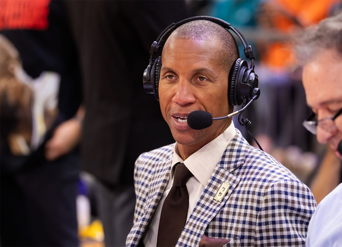 NBA on TNT television analyst Reggie Miller During Los Angeles Lakers against Phoenix Sunshes during NBA Cup game in the footwear center. 