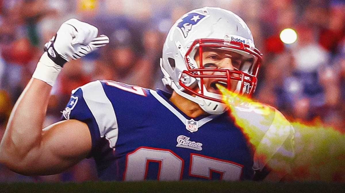 Rob Gronkowski went scorched earth on the Patriots after the team revealed they were firing Jerod Mayo.
