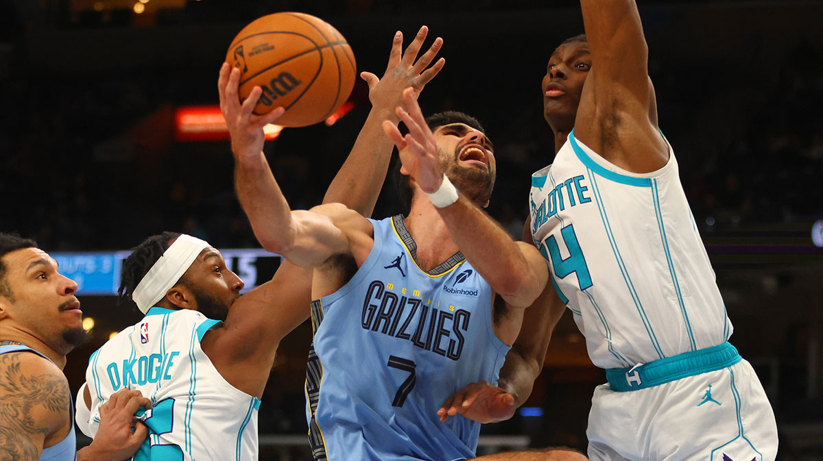 Santi Aldama NBA trade rumors