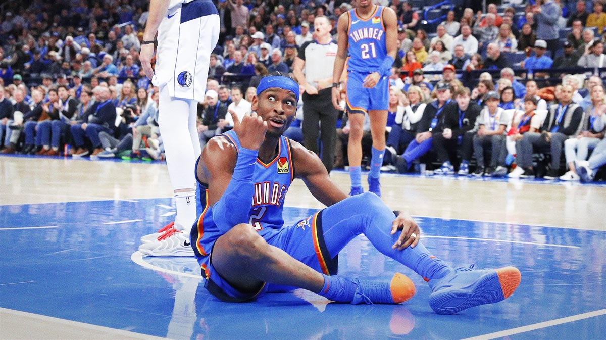 Grbena Garda Shai Gilgeous-Alexander (2) Gestures After Games Against Dallas Mavericks during the second half in the center of Paicom