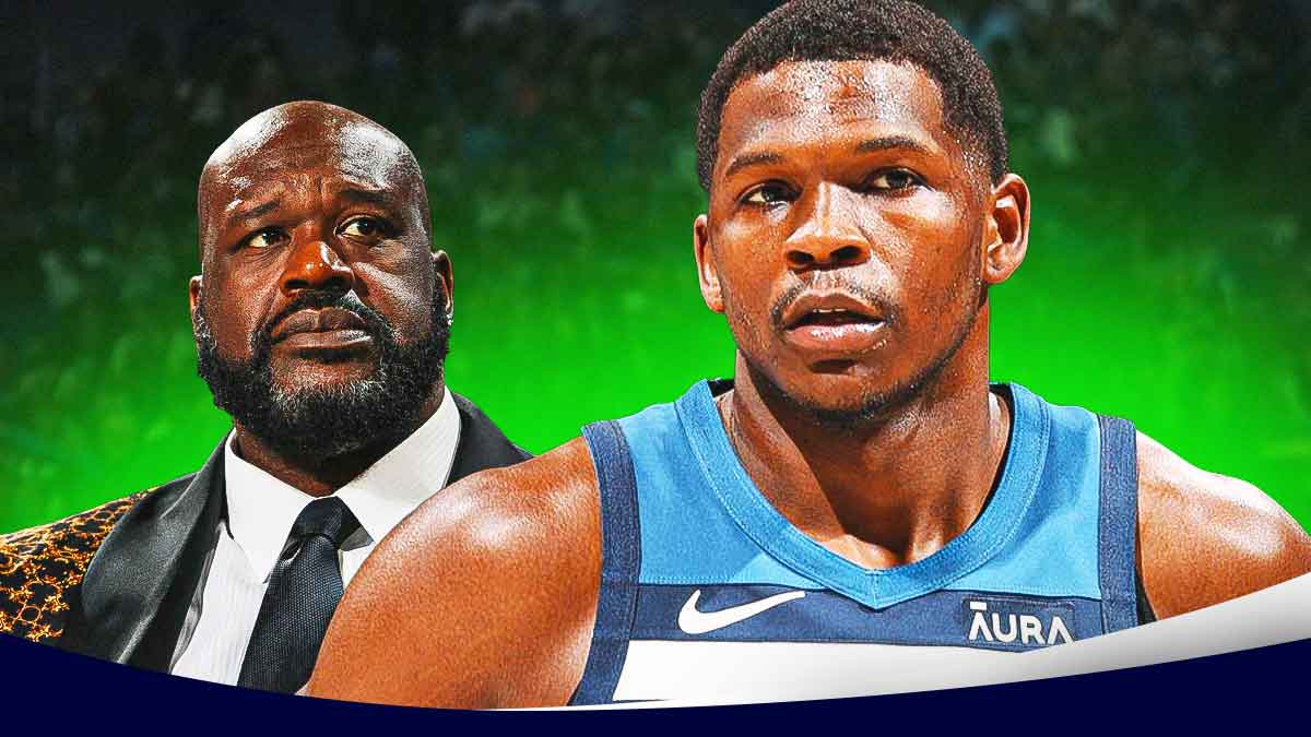 Shaq looking at a tired Timberwolves' Anthony Edwards