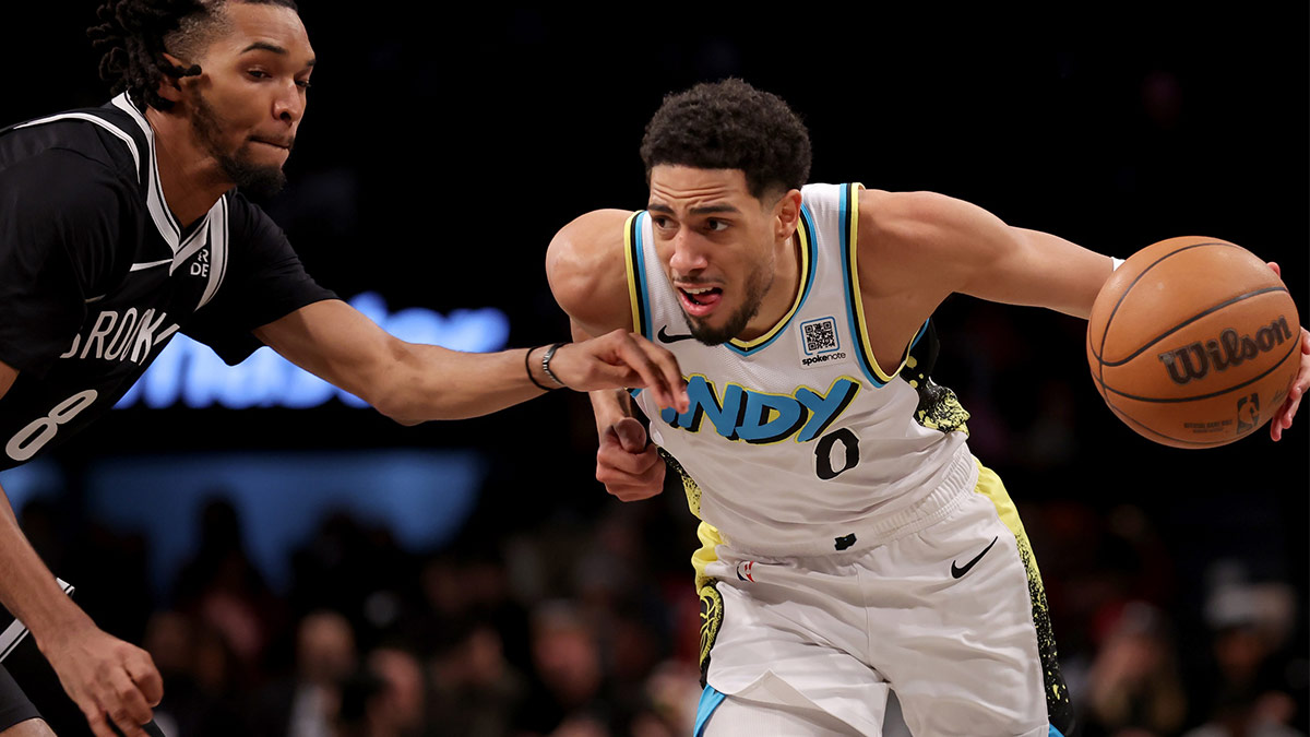 Indiana Pacers guard Tyrese Haliburton (0) controls the ball against Brooklyn Nets forward Ziaire Williams (8) during the second quarter at Barclays Center.