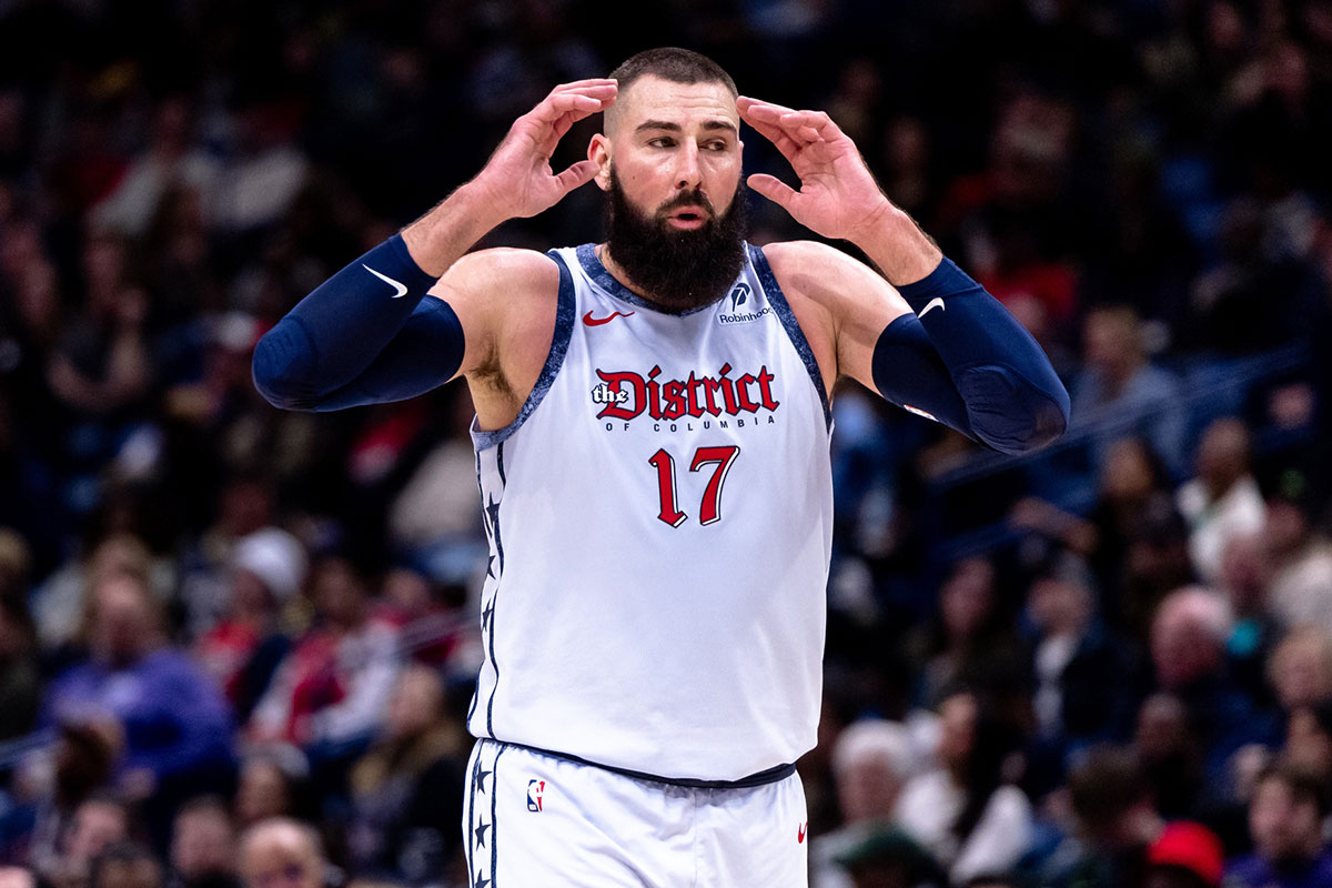 Washington Wizards center Jonas Valanciunas (17) reacts to a foul called on him during the second half against the New Orleans Pelicans at Smoothie King Center. 