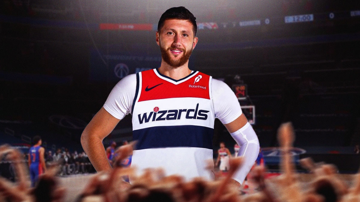 Suns' Jusuf Nurkic in a Wizards uniform