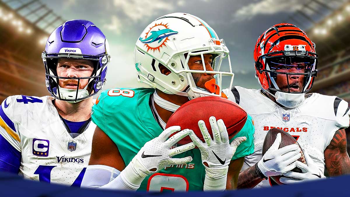 Jevon Holland, Sam Darnold, Tee Higgins all together.