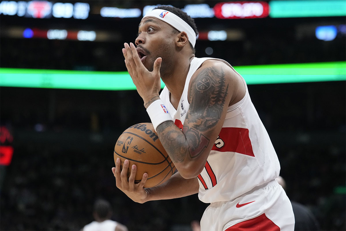 Toronto Raptors Guard Bruce Brown (11) reacts to it. The Nedwigs Knicks's fouls over the second half in Scotiabank's second half